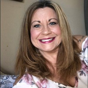 Meet your Posher, Katrena